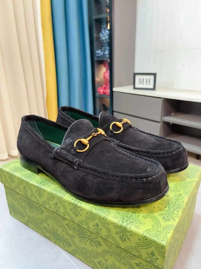 Men's Men's Shoes💰560🌹🌹[GUCCI] Gucci leather shoes are the most popular classic. Synchronized with the official website, the upper is made of Italian first-layer cowhide ➕cowhide lining, with unique brand and unique craftsmanship. Highlighting the hot style of the new year. Stop hesitating, stop wandering, get it now. Number: 38--44